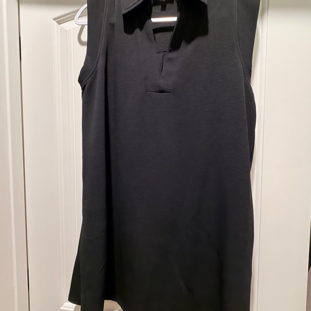 Entro Elegant Black Garment